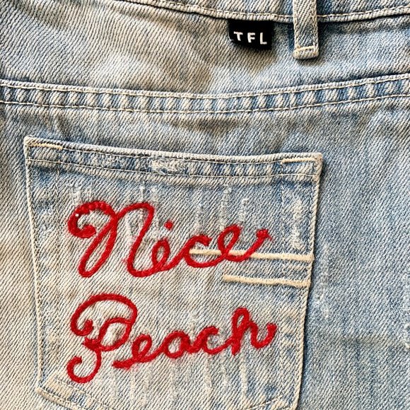 THE FIFTH LABEL Nice Peach Distressed Shorts - Picture 5 of 5